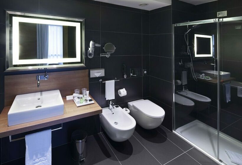 اتاق خانوادگی, NH Collection Milano President