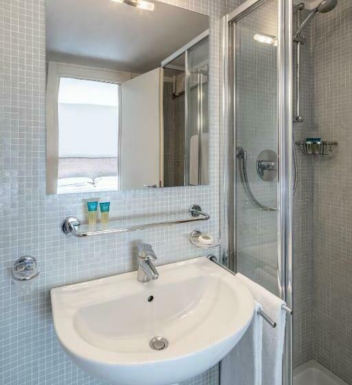 标准单人间, Palazzo Delle Stelline