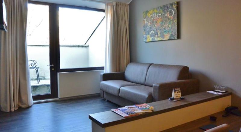 سوییت, Palazzo Delle Stelline