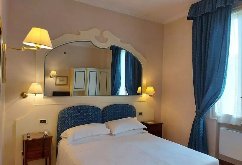 クラシックルーム, Phi Hotel Canalgrande