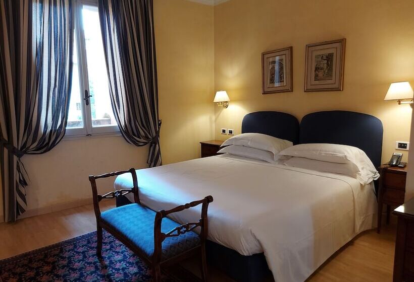 سوییت جونیور, Phi Hotel Canalgrande