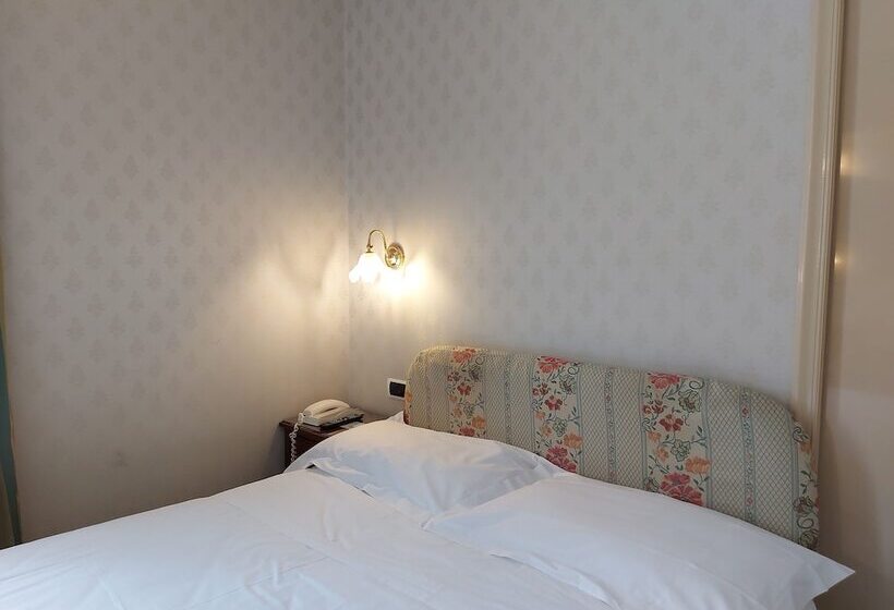 اتاق استاندارد, Phi Hotel Canalgrande