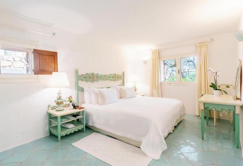 Люкс Вид на Сад, Pitrizza