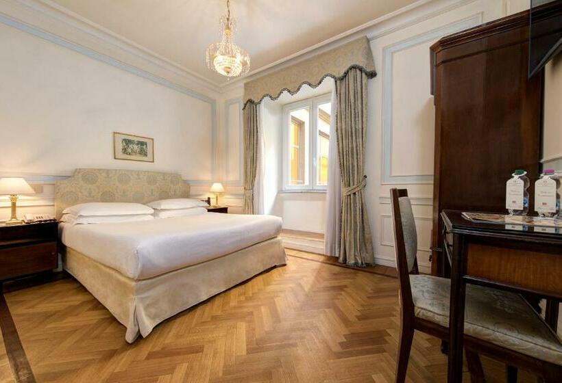 חדר בסיסי, Quirinale