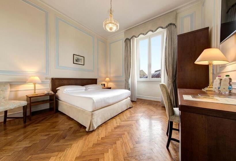Camera Standard, Quirinale