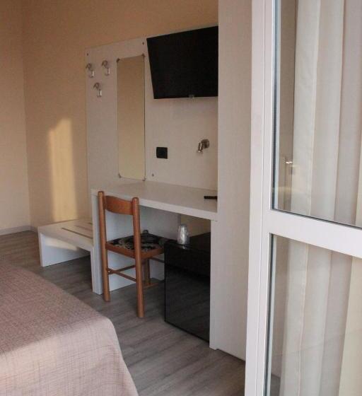 اتاق استاندارد, Rex Milano