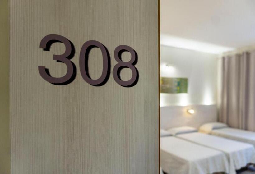 اتاق استاندارد چهار تخته, San Marco