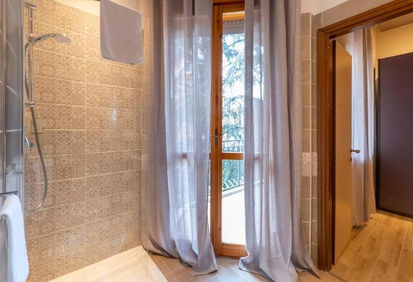 اتاق استاندارد چهار تخته, San Marco