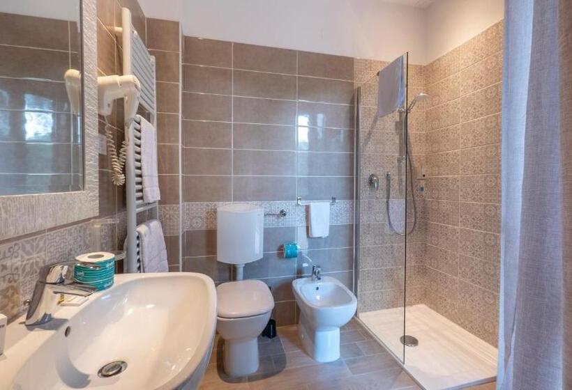 اتاق استاندارد یک نفره, San Marco