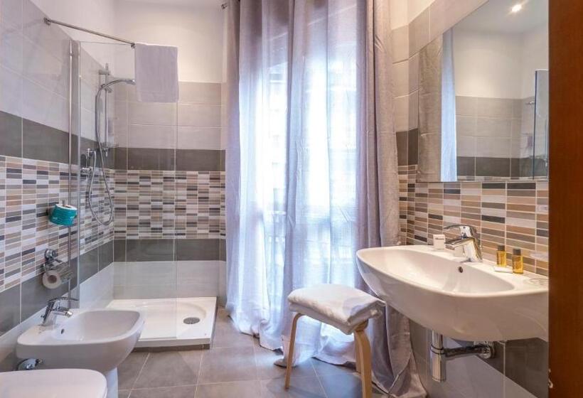 اتاق استاندارد سه نفره, San Marco