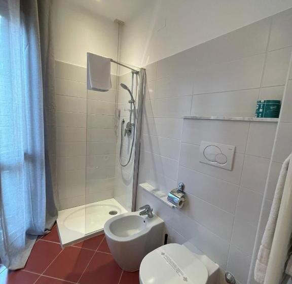 اتاق استاندارد چهار تخته, San Marco