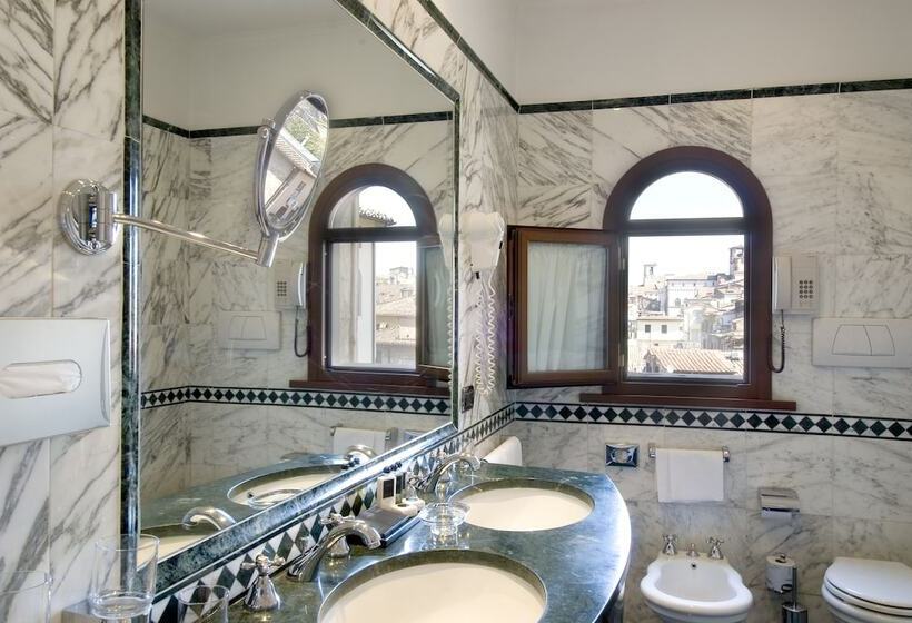 Номер Superior, Sina Brufani