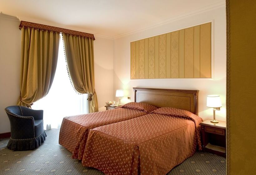 Номер Superior, Sina Brufani