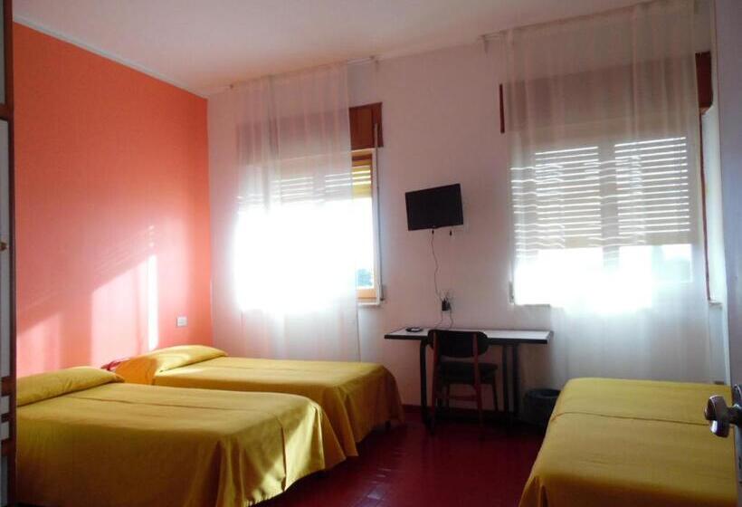 침실 1개 아파트, Siris