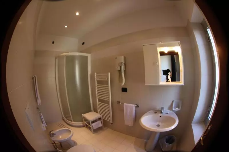 Quarto standart individual, Stella