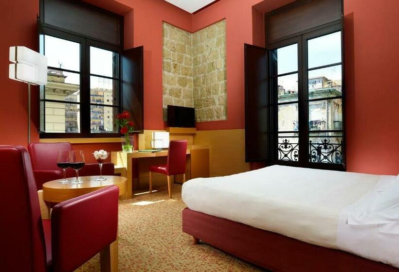 اتاق اجرایی, Unahotels Napoli