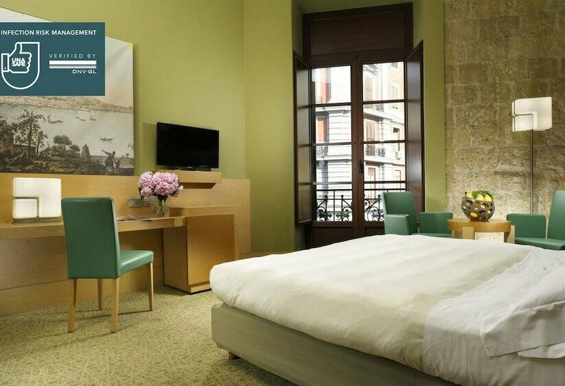 اتاق اجرایی, Unahotels Napoli