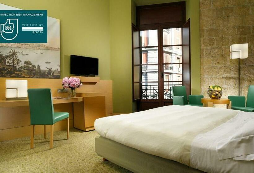 اتاق سوپریور, Unahotels Napoli