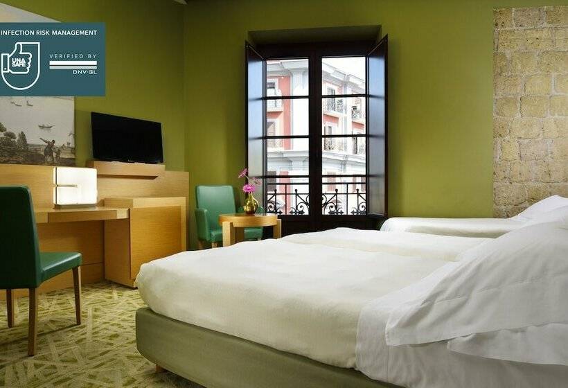 اتاق سوپریور, Unahotels Napoli