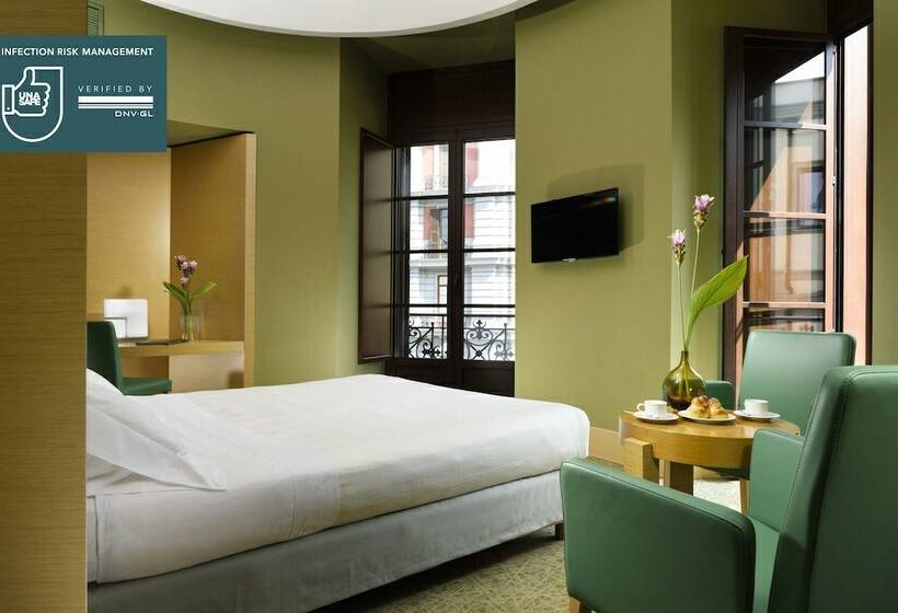 اتاق سوپریور, Unahotels Napoli