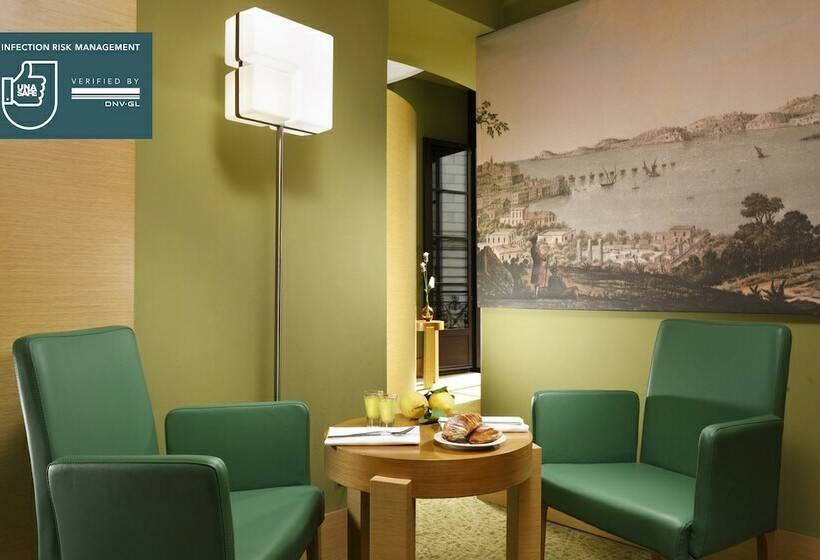 سوییت, Unahotels Napoli