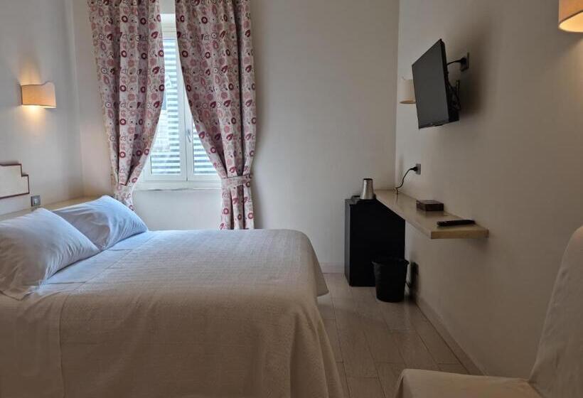 חדר סטנדרט, Virgilio