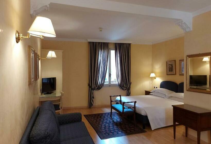 سوییت جونیور, Phi Hotel Canalgrande