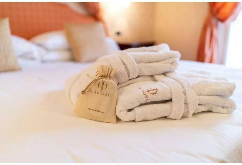 اتاق استاندارد یک نفره, Phi Hotel Canalgrande