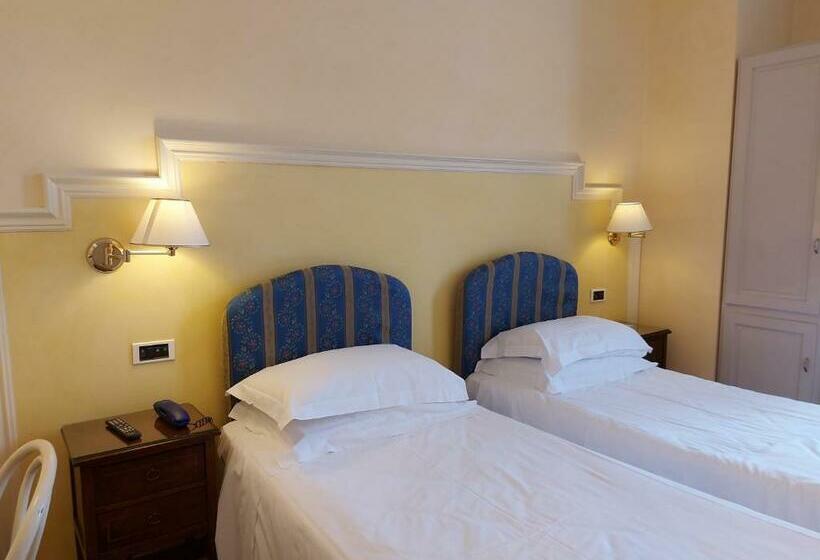 اتاق استاندارد, Phi Hotel Canalgrande