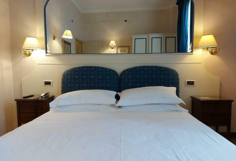 اتاق استاندارد, Phi Hotel Canalgrande