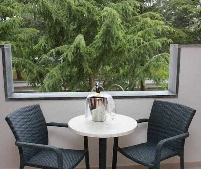 Номер Стандарт Трехместный, Villaggio Turistico La Mantinera