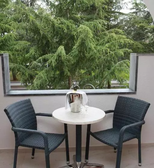 اتاق استاندارد سه نفره, Villaggio Turistico La Mantinera