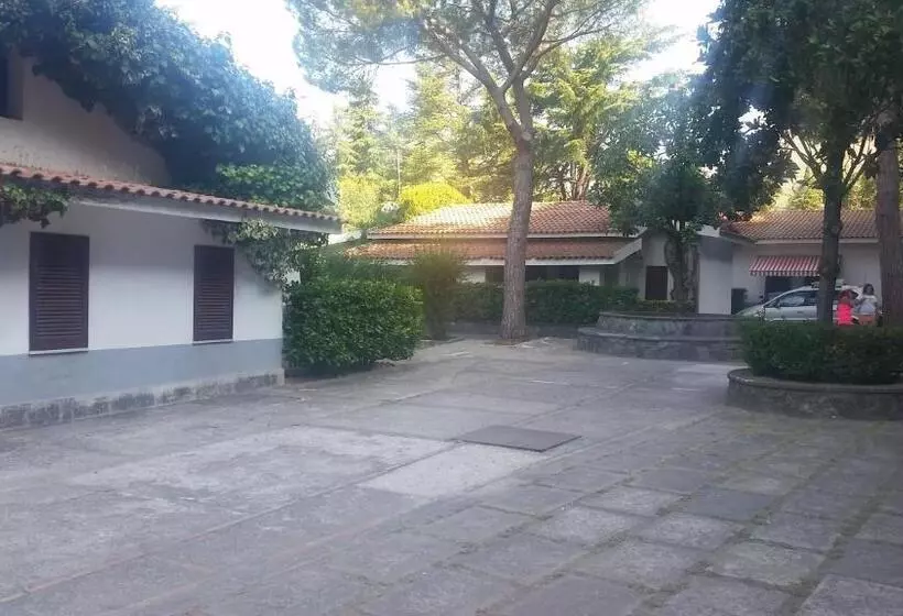 اتاق خانوادگی, Villaggio Turistico La Mantinera