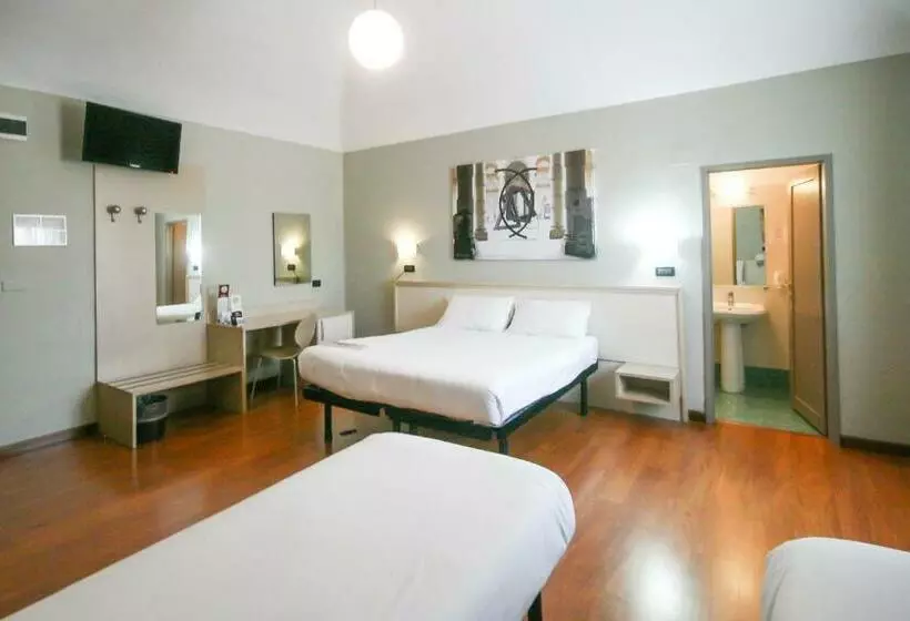 اتاق استاندارد چهار تخته, Best Quality Hotel Dock Milano