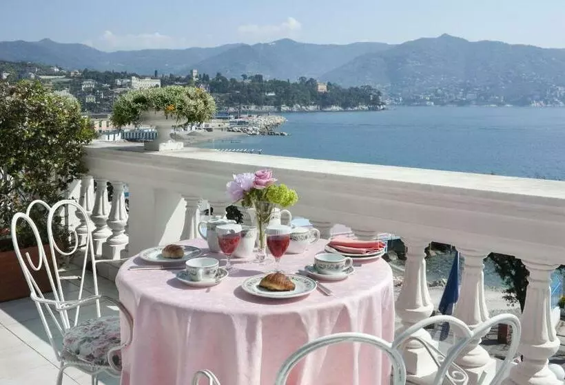 Camera Deluxe Vista Mare con Balcone, Grand Hotel Miramare