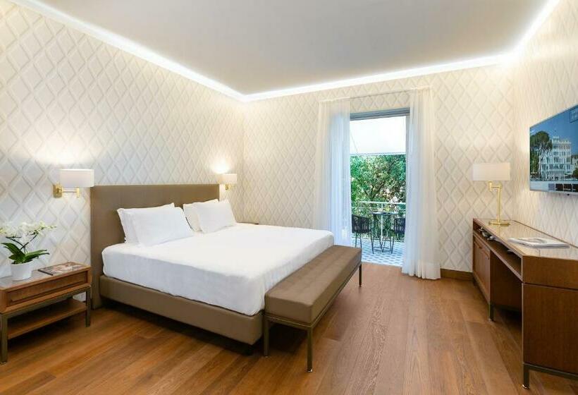 סוויטת ג'וניור, Grand Hotel Miramare