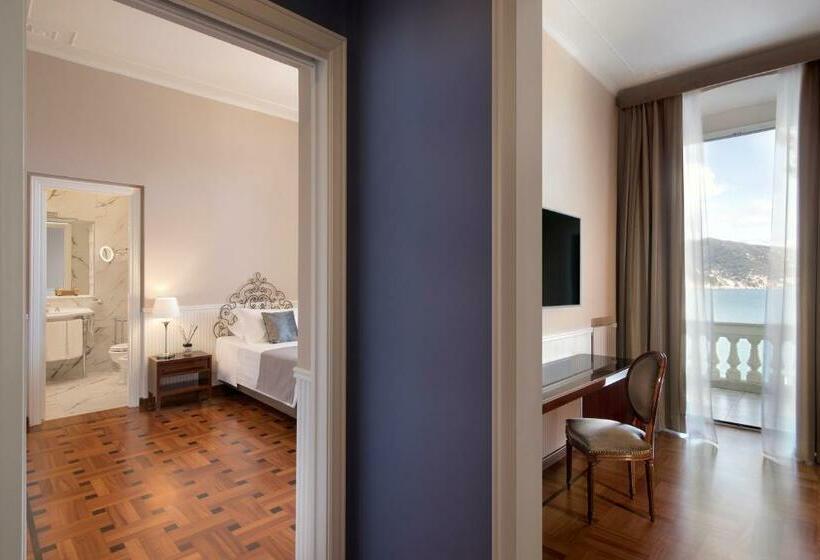 סוויטת דלוקס נוף לים, Grand Hotel Miramare