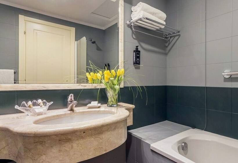 חדר קלאסי, Grand Hotel Villa Politi