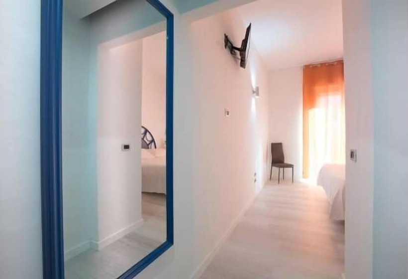 Номер Стандарт Вид на Горы, Aequa