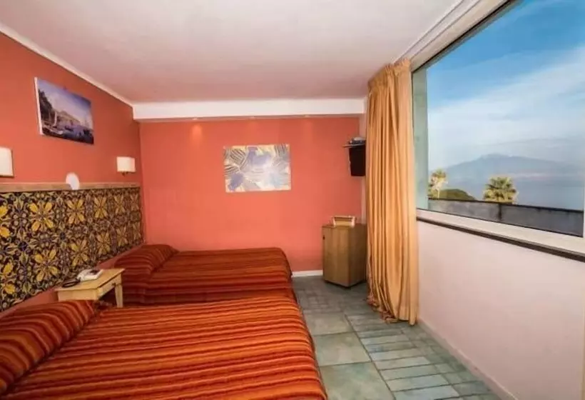 Superior Zimmer mit Balkon und Meerblick, Aequa