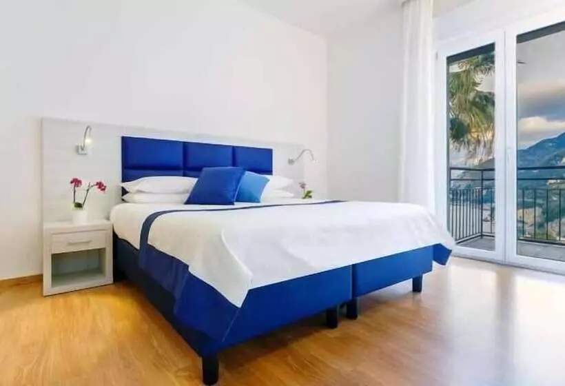 2 Schlafzimmer Suite, Aequa
