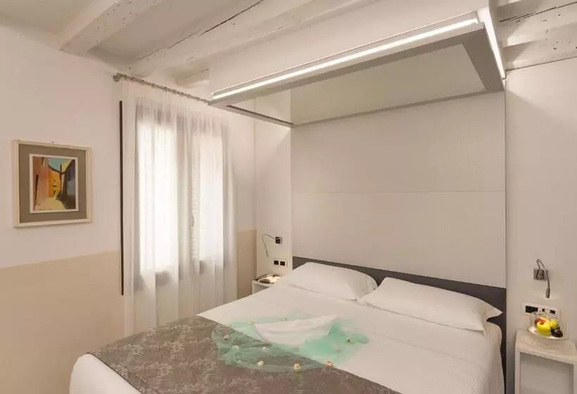 اتاق سوپریور, Unahotels Ala Venezia Adults 16