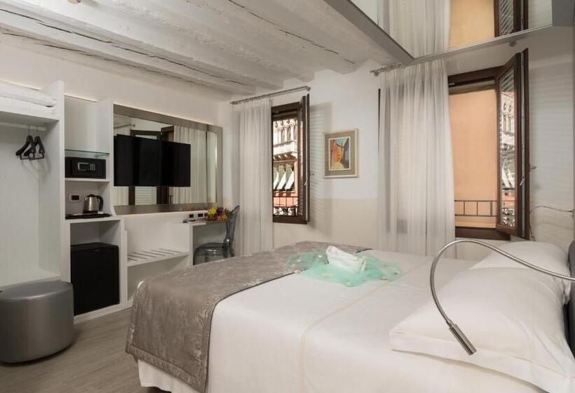اتاق سوپریور, Unahotels Ala Venezia Adults 16