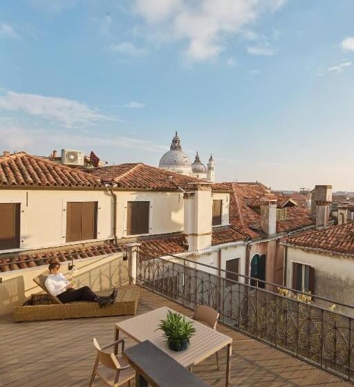 اتاق لوکس, Unahotels Ala Venezia Adults 16