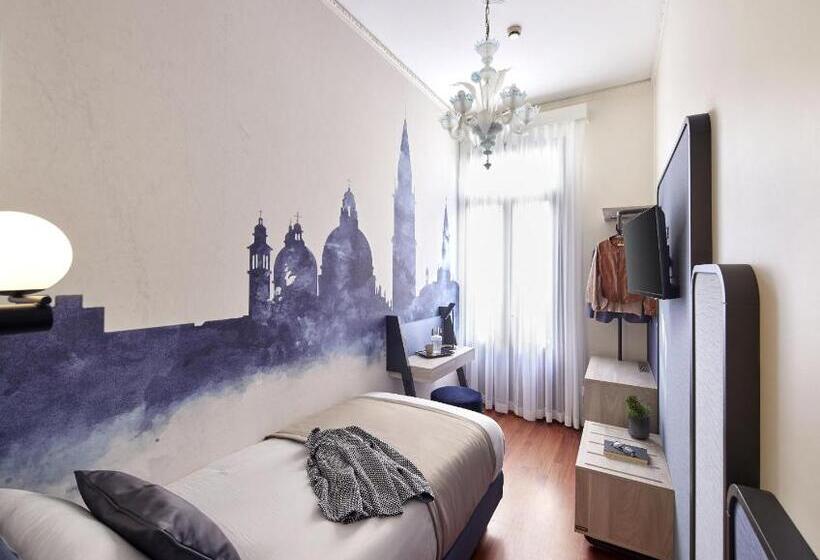 اتاق کلاسیک یک تخته, Unahotels Ala Venezia Adults 16