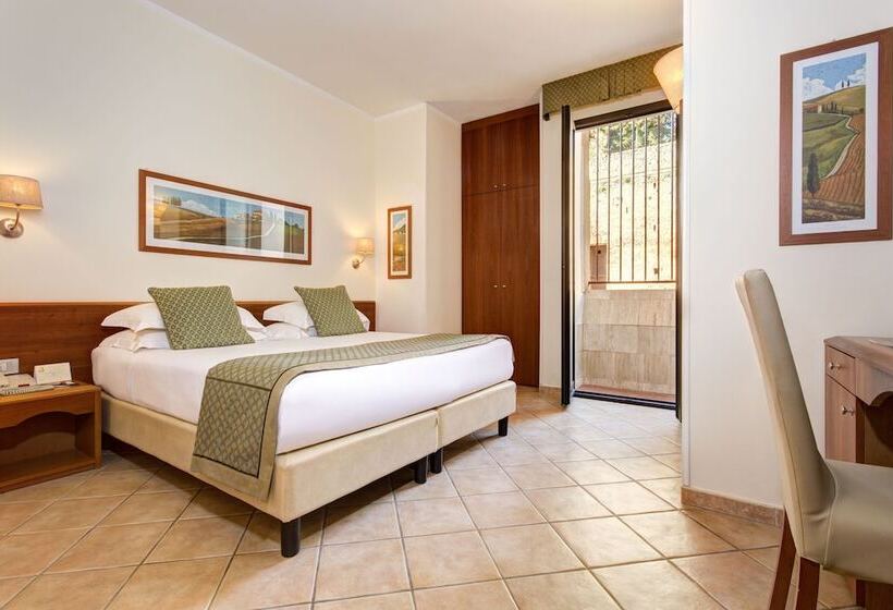 Chambre Economy, Athena