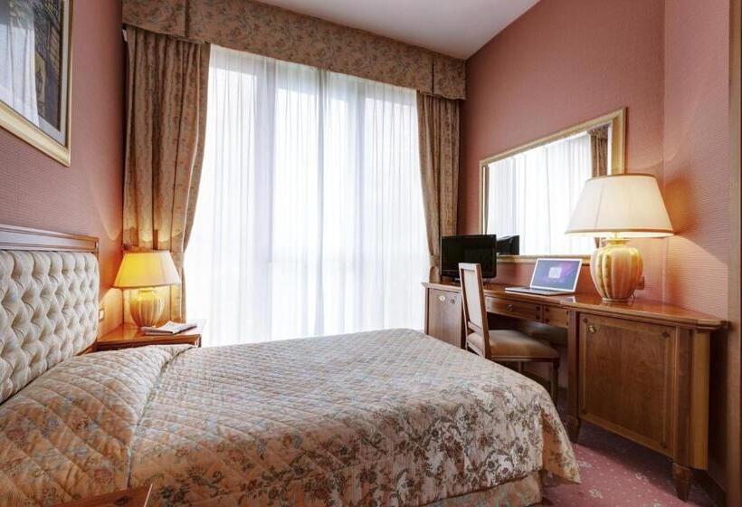 スタンダードシングルルーム, Borgo Palace