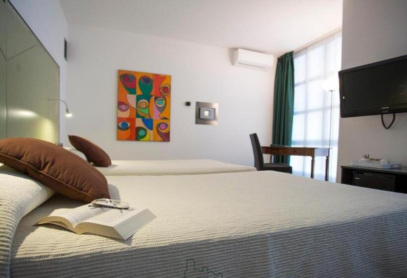 اتاق کلاسیک, Buonconsiglio