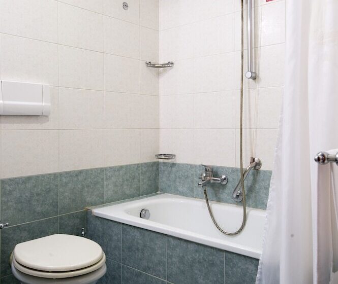 Habitació Superior, Carlton Capri