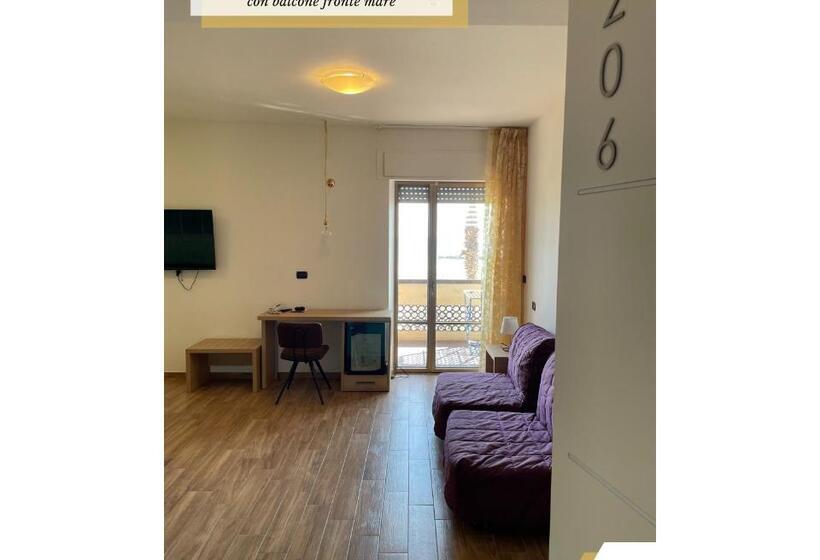 수피리어 패밀리 룸, Continental